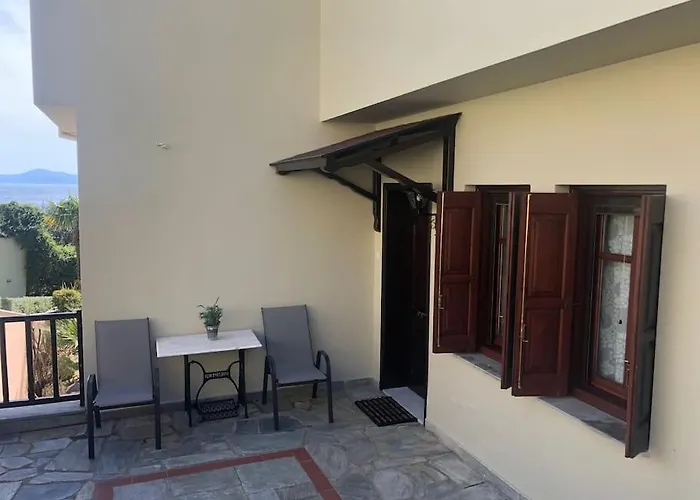 度假居 Olive Tree Bay 莱福卡斯特龙