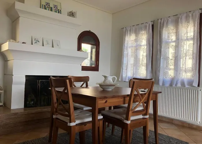 Olive Tree Bay 度假居 莱福卡斯特龙