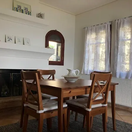 Olive Tree Bay بيت للعطل ليفوكاسترو