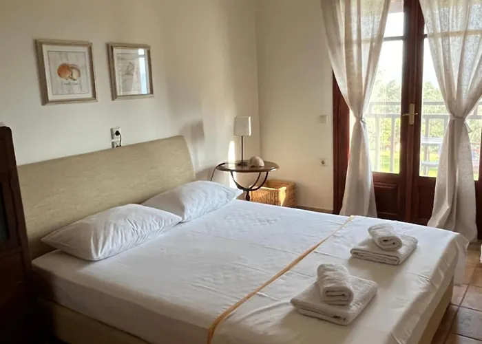 Case de vacanță Olive Tree Bay *