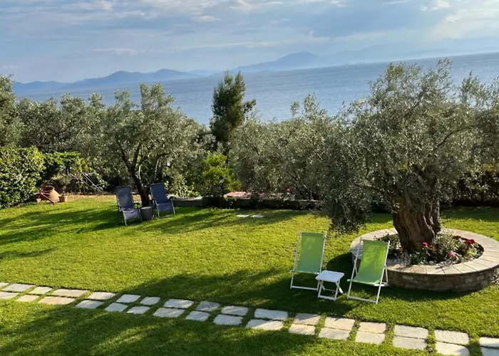 Case de vacanță Olive Tree Bay Lefokastro