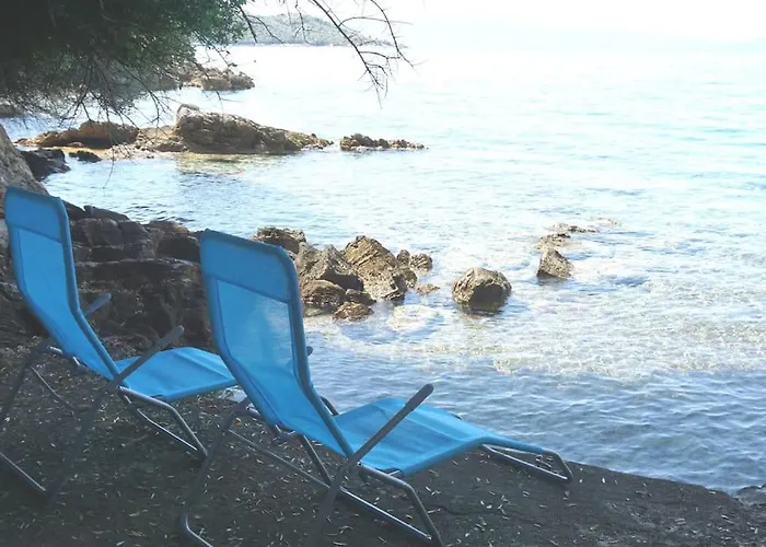 Case de vacanță Olive Tree Bay